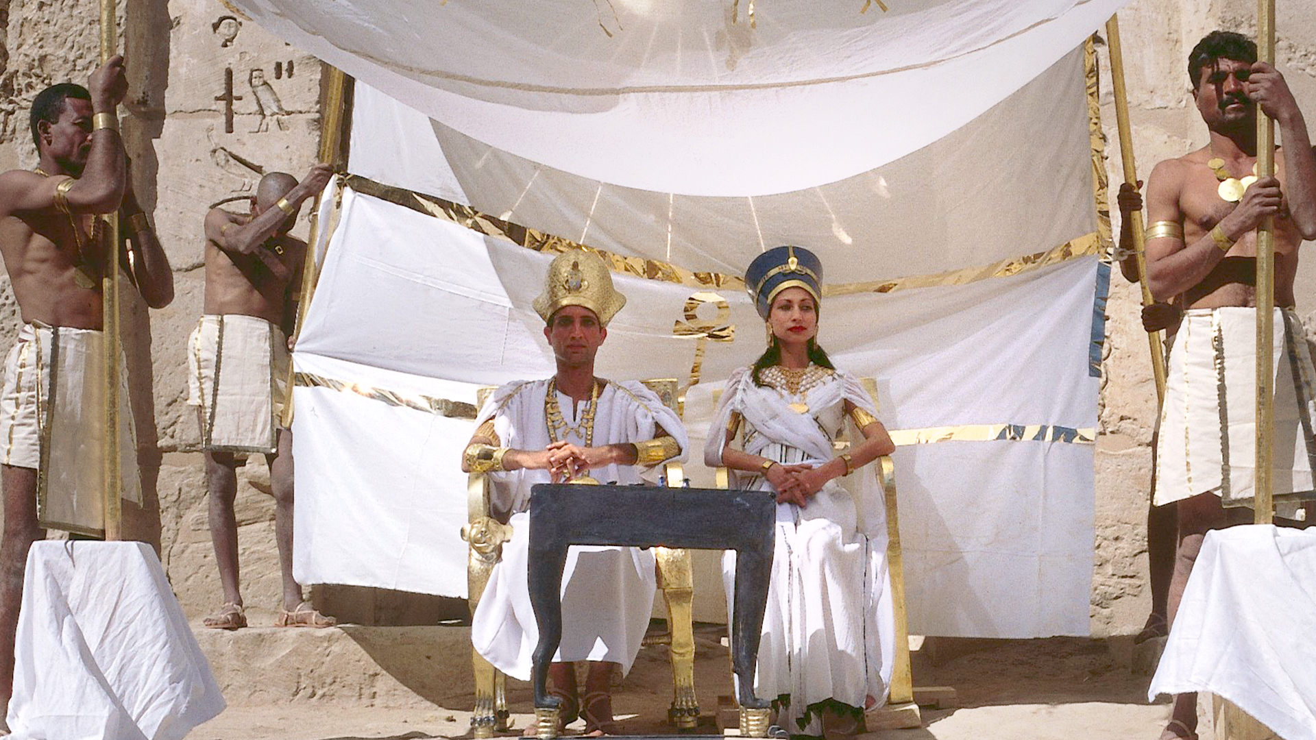 Sphinx V - Legends of History: Akhnaton and Nefertiti | ZDF Studios
