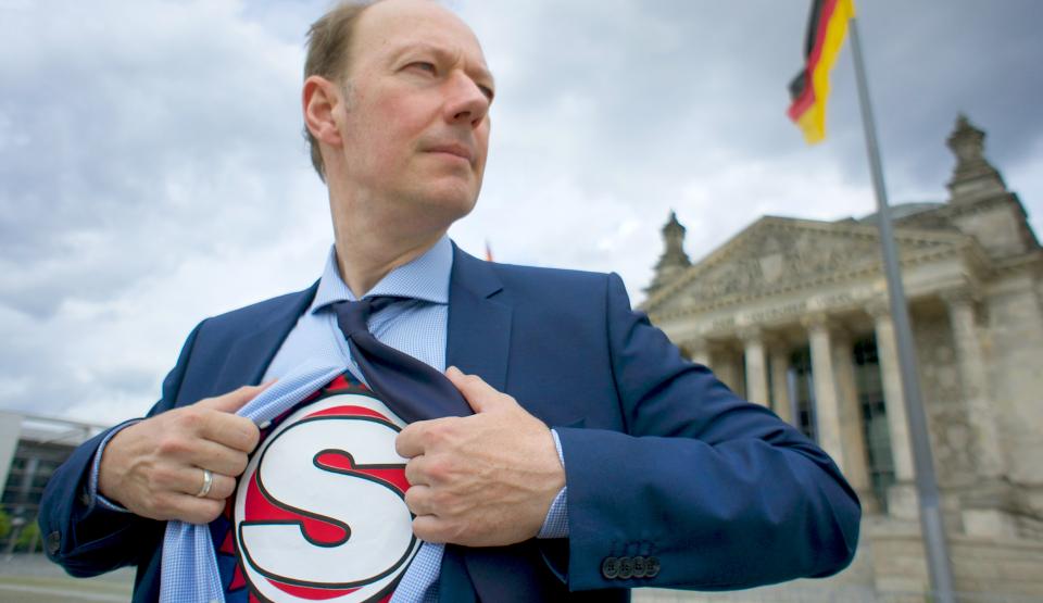 Sonneborn rettet die Welt