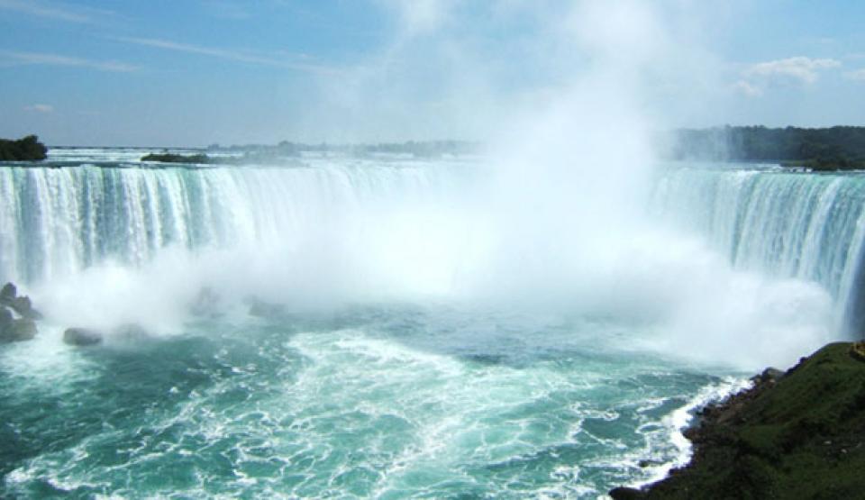 Niagara Falls: Mega Falls