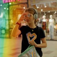 Gong - autism is a rainbow mind in a world of straight lines 