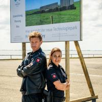 Frisia - Shark Tank (Friesland - Haifischbecken)