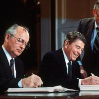 Titans of the Cold War, S2, eps. 4