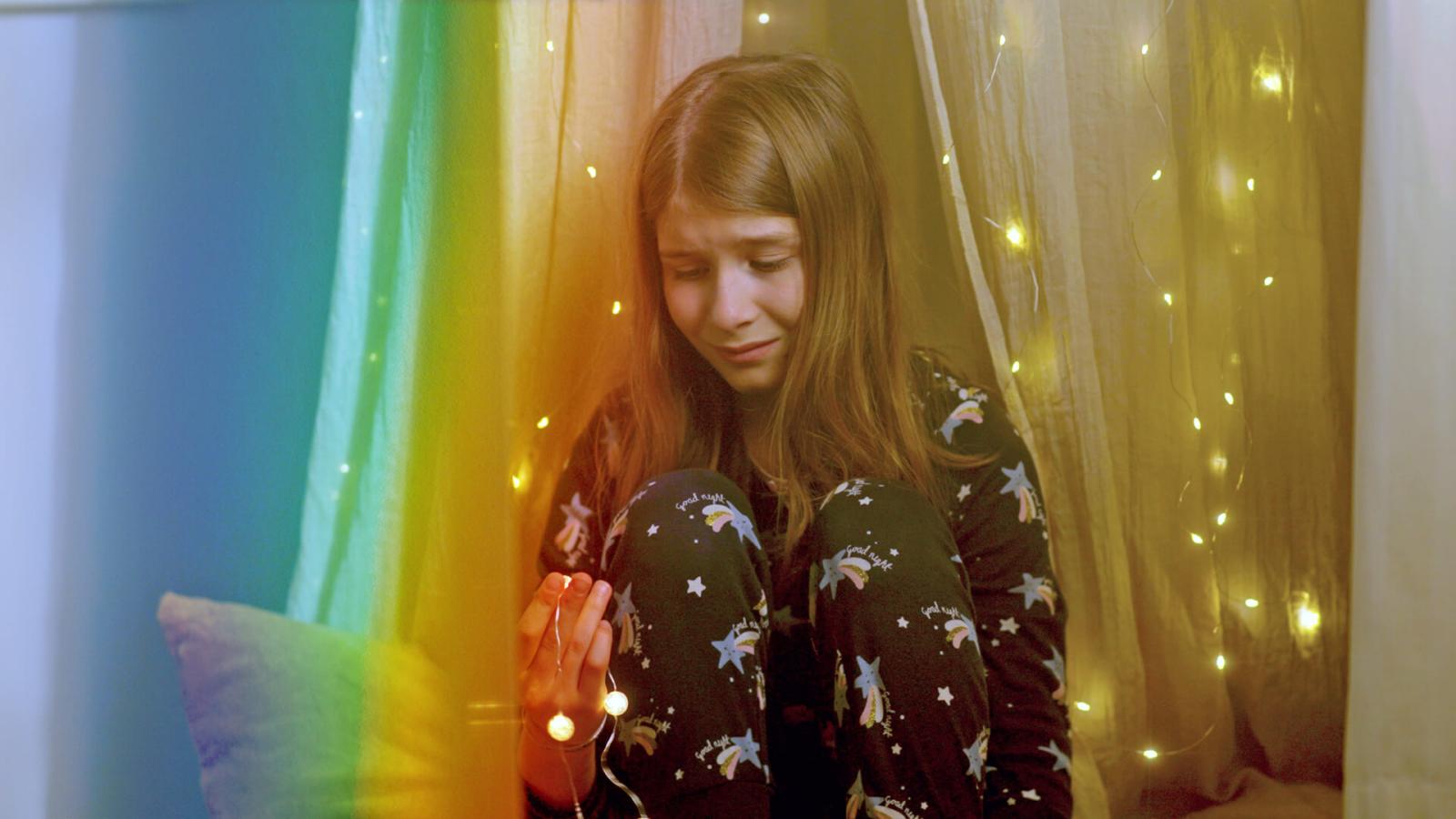 Gong - autism is a rainbow mind in a world of straight lines 