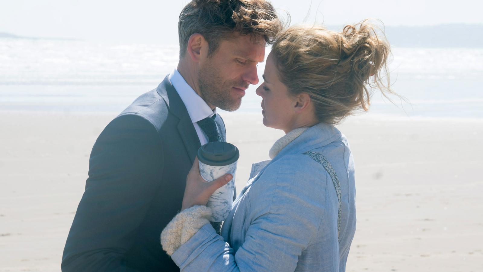 Cecelia Ahern - Loving You
