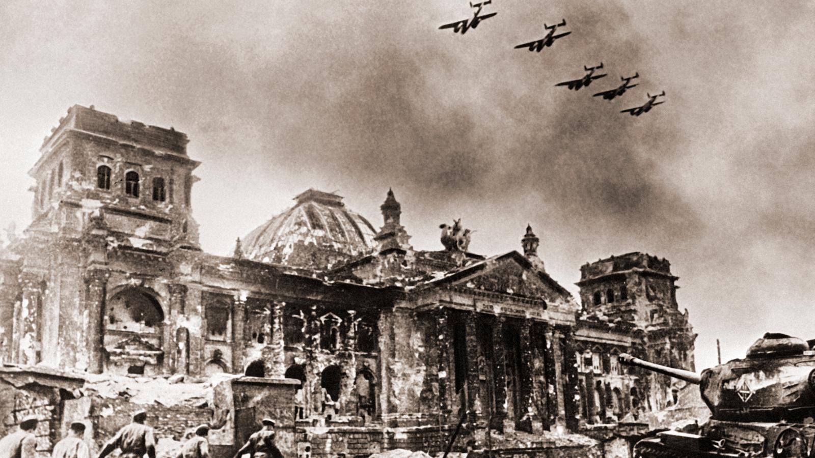 Berlin (Episode 8)