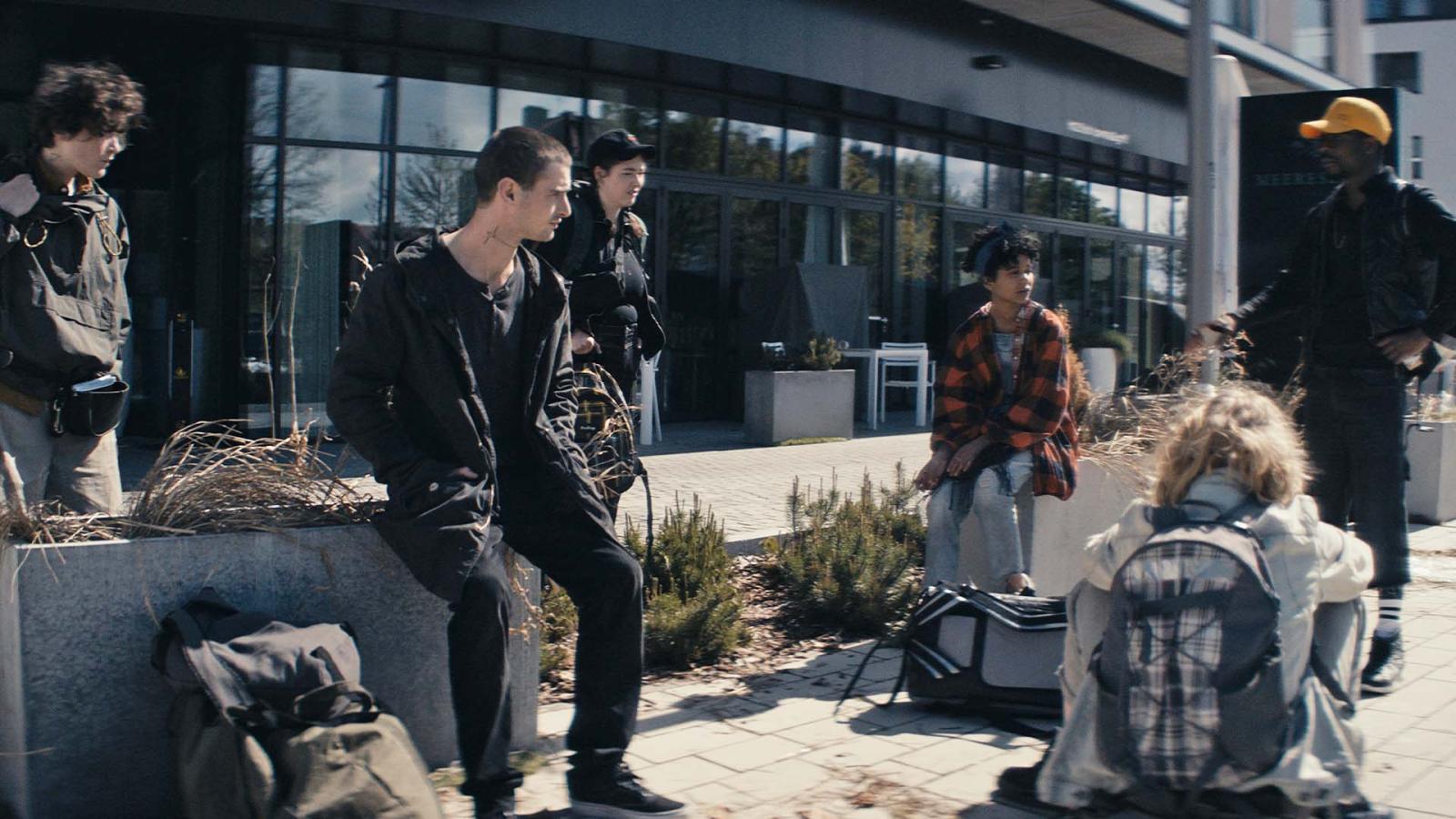 Sløborn (EN) - Season 2, All Different (eps. 1)